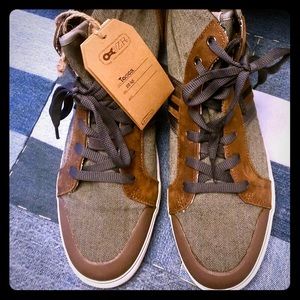 NWT - DXR URBAN CYCLING Unisex Sneakers